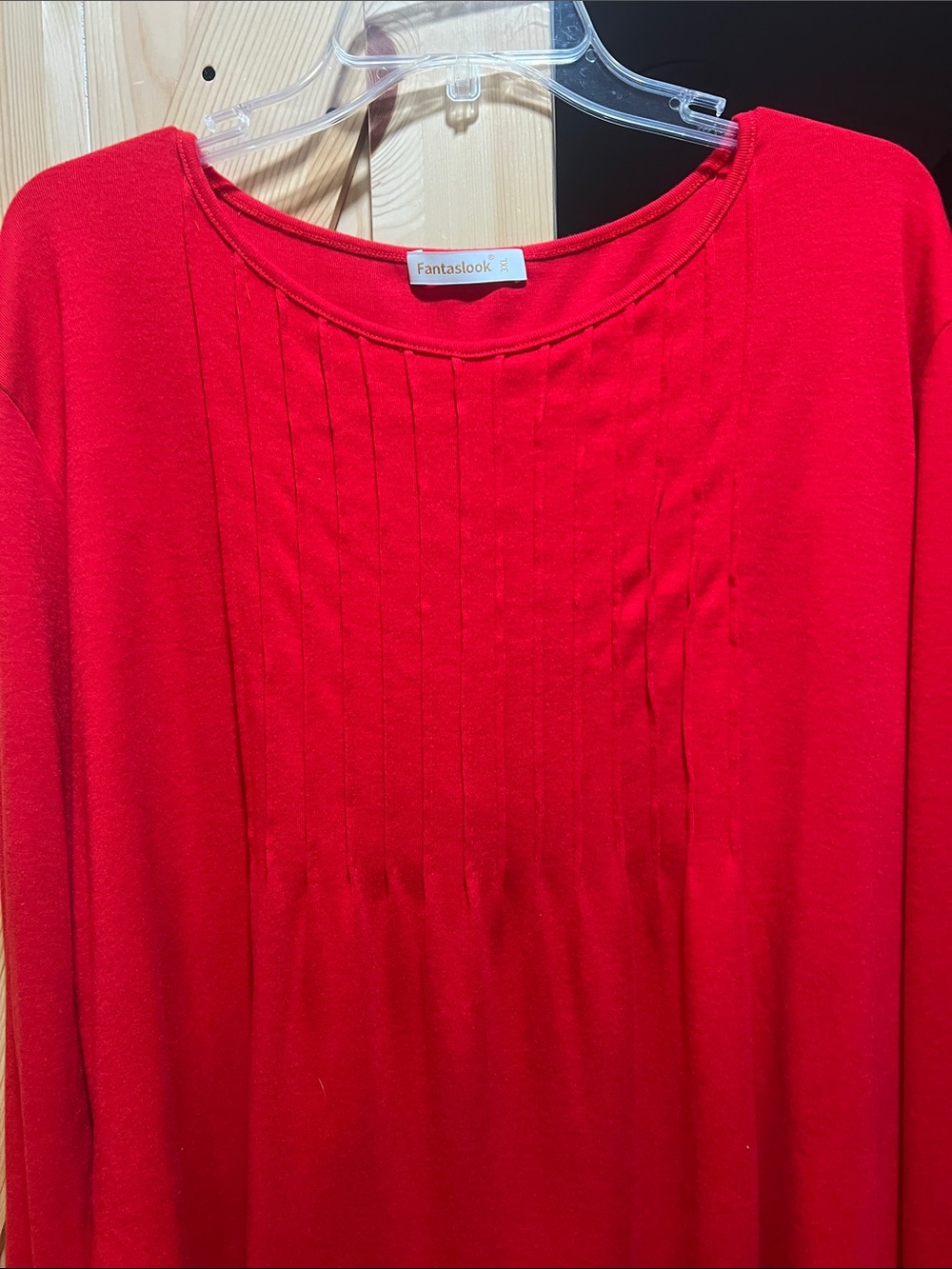 Fantaslook brand plus size red top Women's Top size